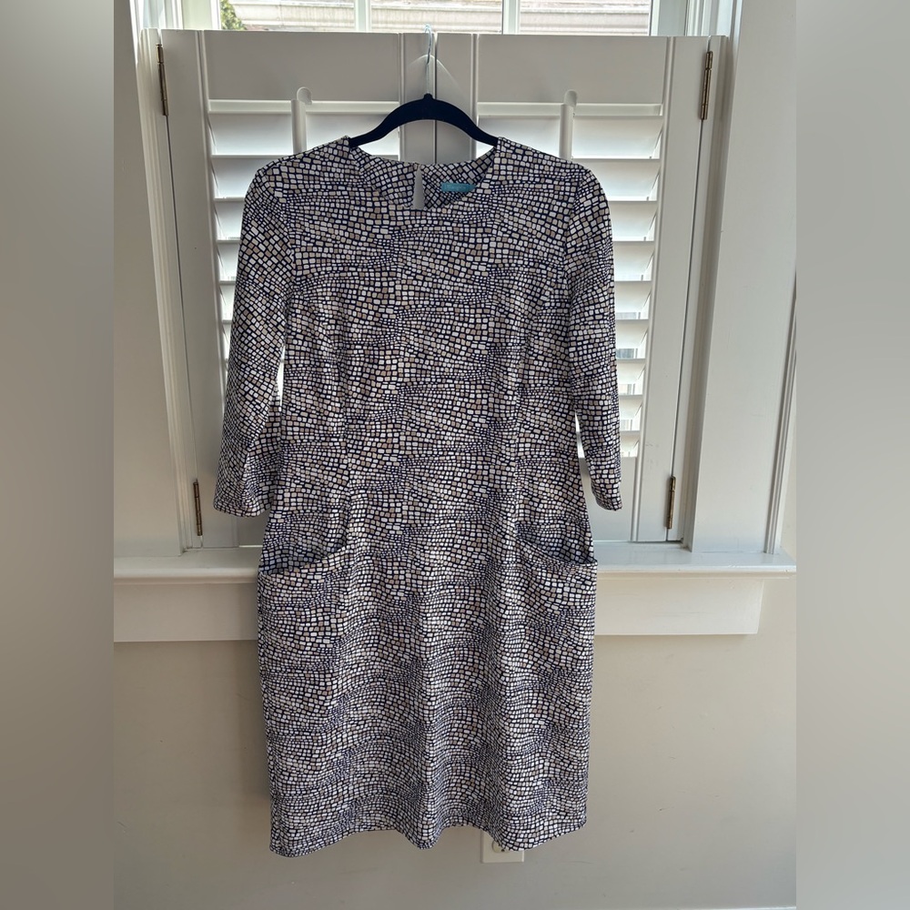 J. McLaughlin Patterned Navy and White Womens Shift Dress